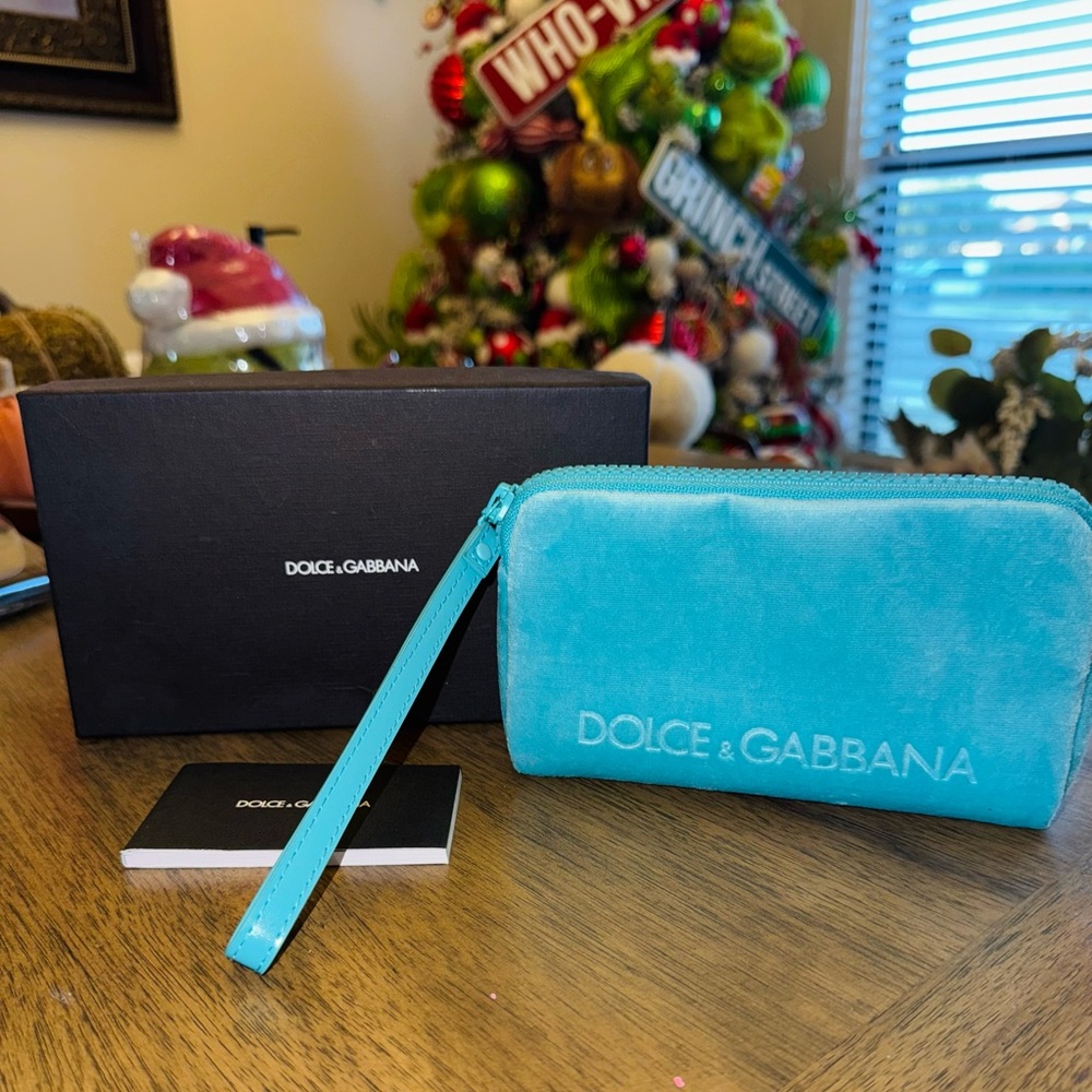 Dolce & Gabbana Turquoise Velvet Wristlet
